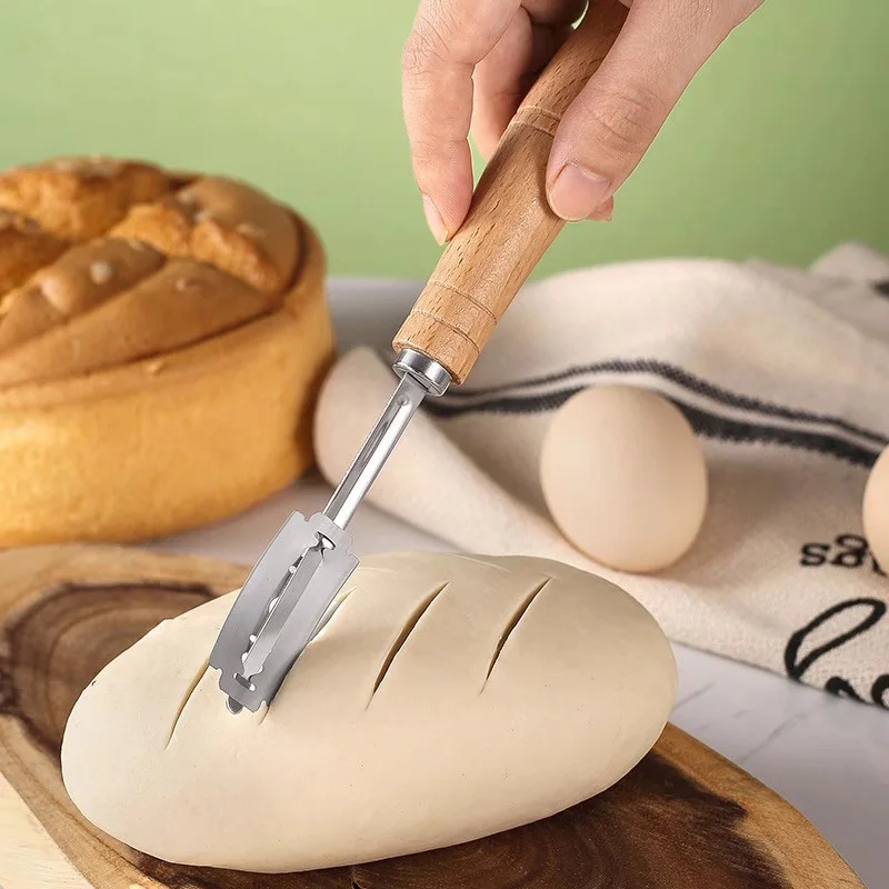 Dough Scraper Curved - Нож для выпечки теста и хлеба