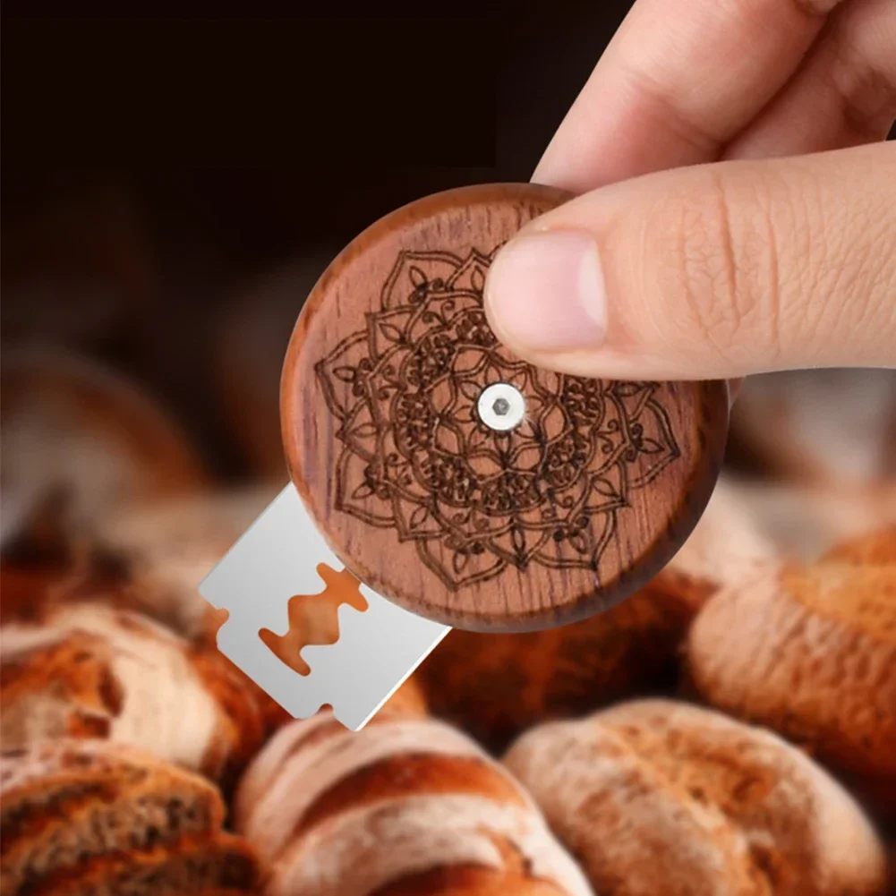 Инструменты для выпечки хлеба: – обзор и цена Dough Scraper Curved